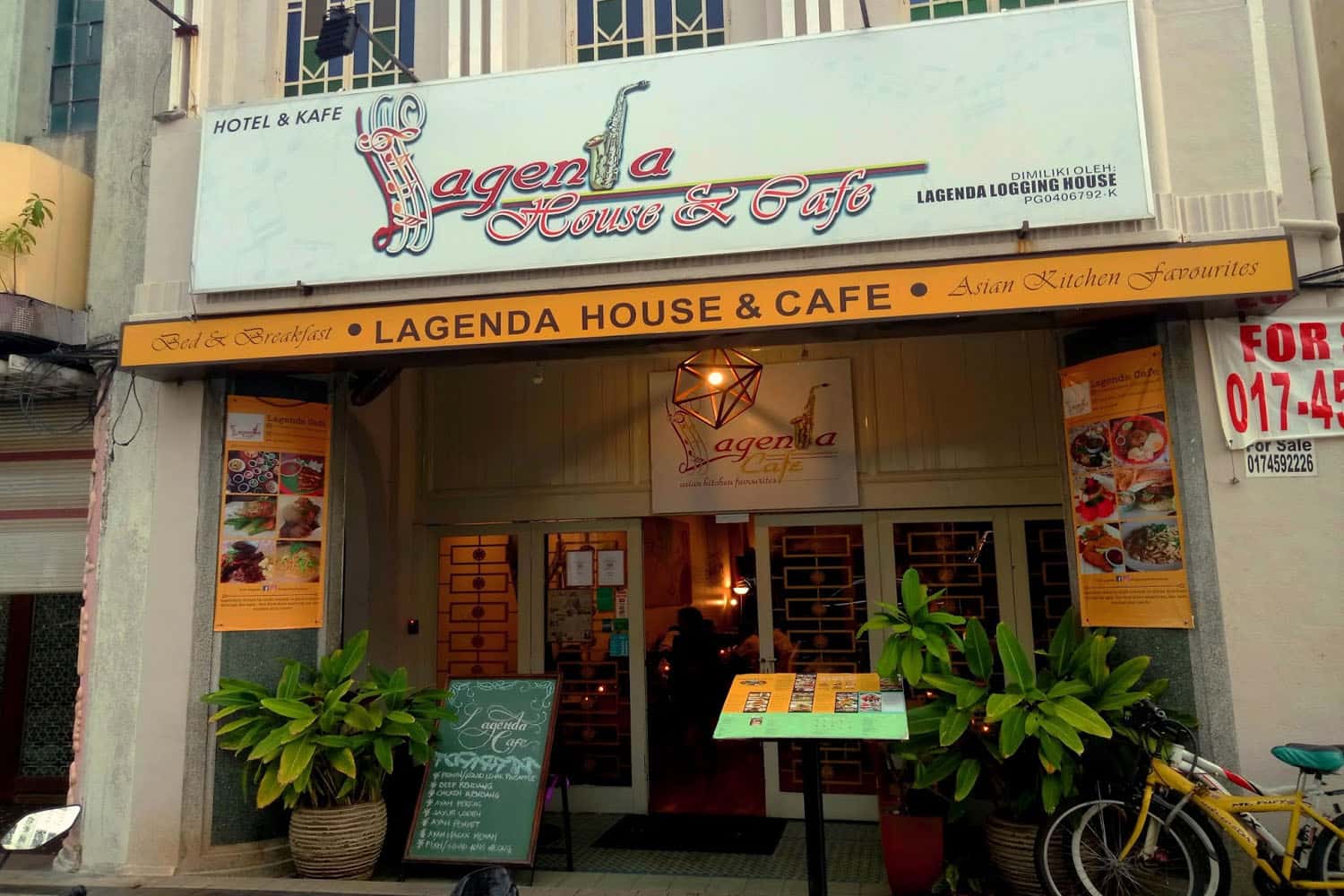 Lagenda House & Cafe