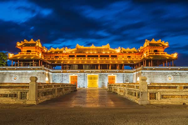 Top 8 địa điểm du lịch hấp dẫn ở Huế
