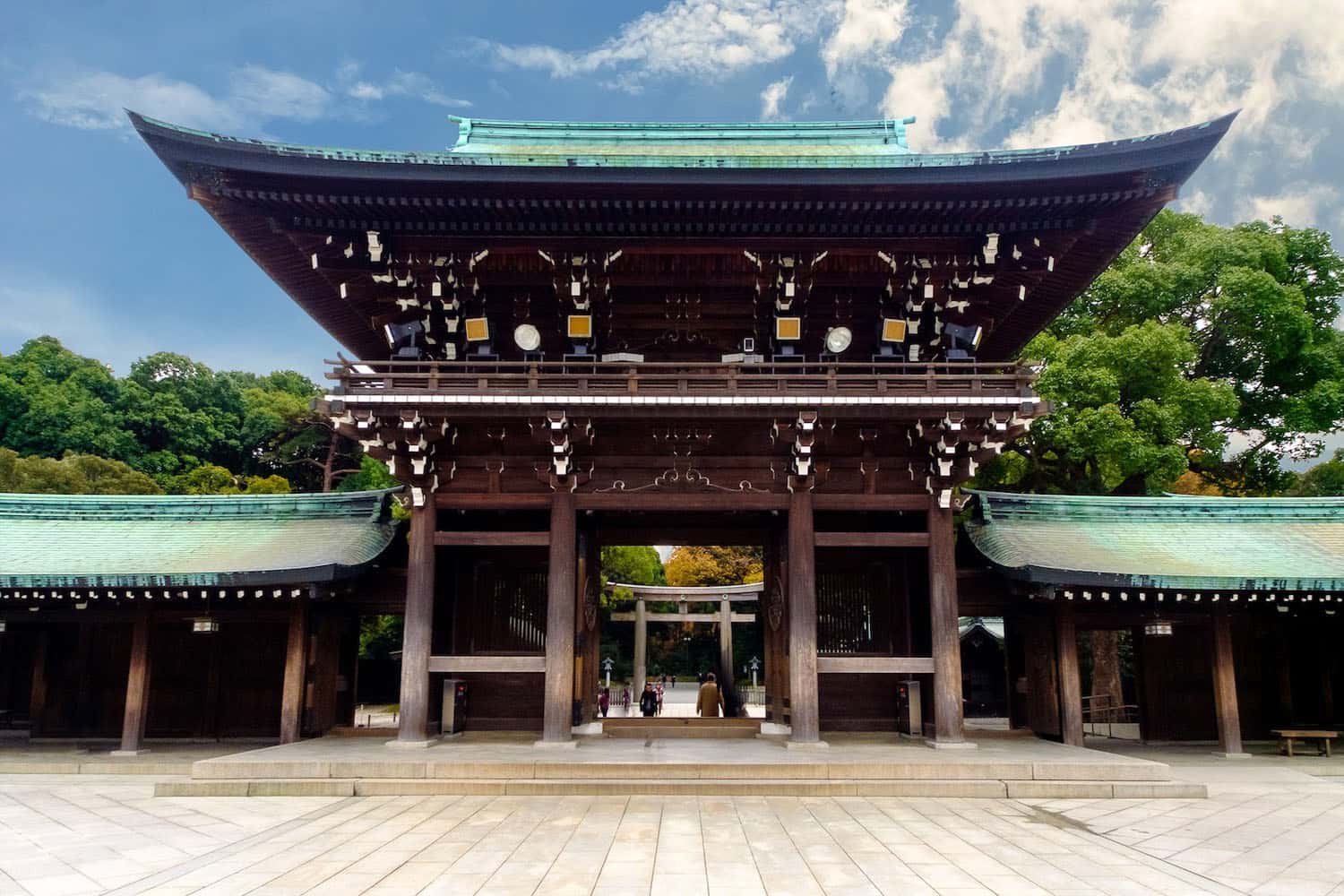 Đền Meiji Jingu