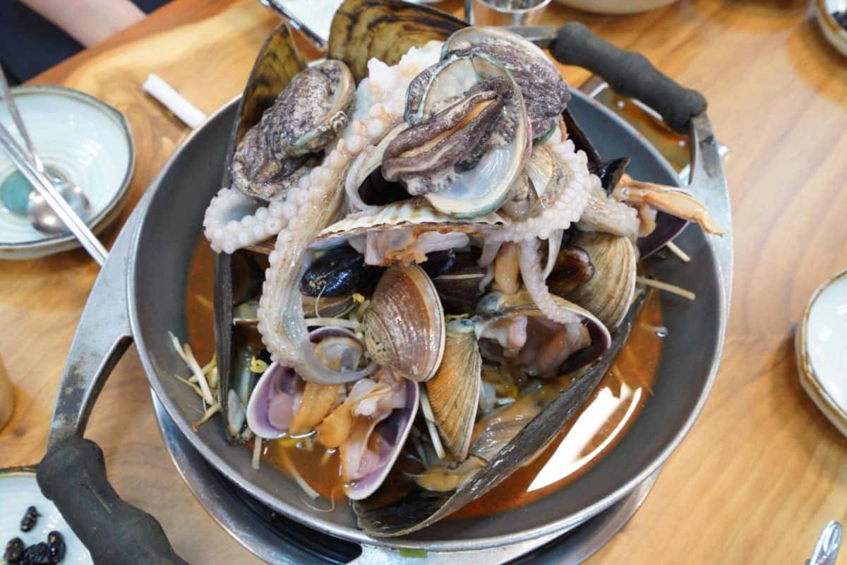 Lẩu Haemultang