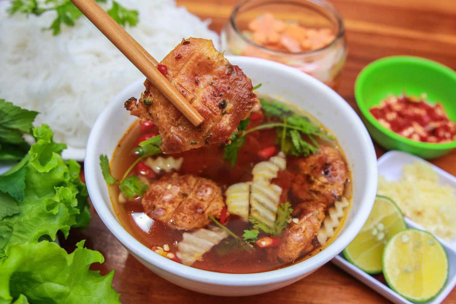 Càn quét món ngon Hà Nội