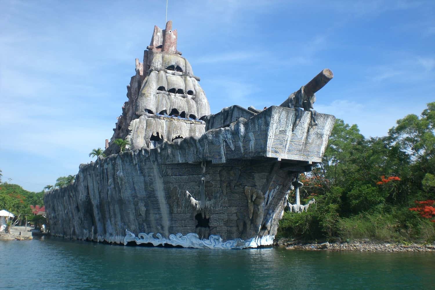 Thủy cung Trí Nguyên