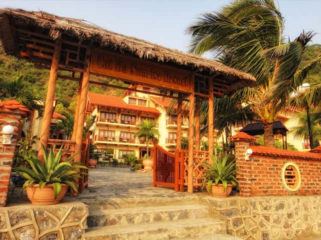Top 8 khách sạn tốt nhất tại Cát Bà (đẹp, có bể bơi)