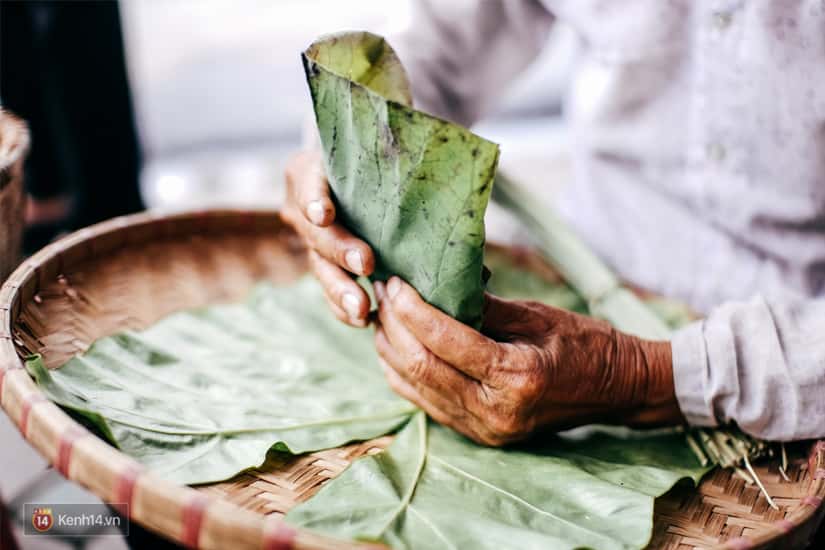Cốm - tinh hoa của đát trời gói gọn trong món ăn dân dã 