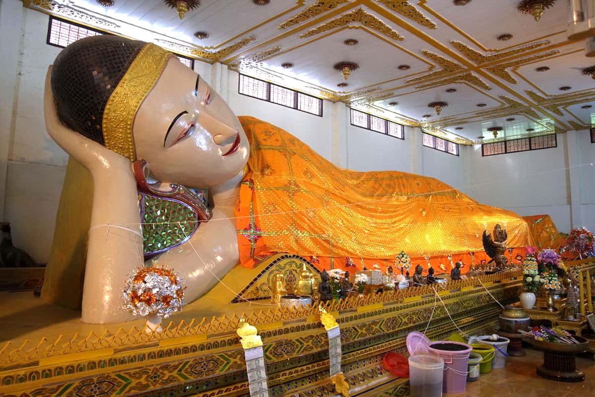 Wat Phra Phuttha Saiyat