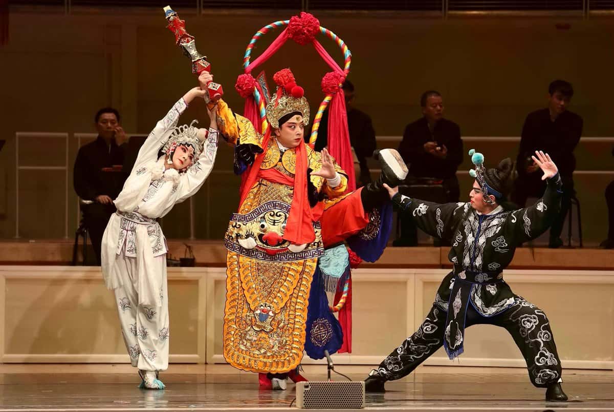 Thưởng thức nhạc kịch tại nhà hát Chuanju Opera (Sichuan Opera)