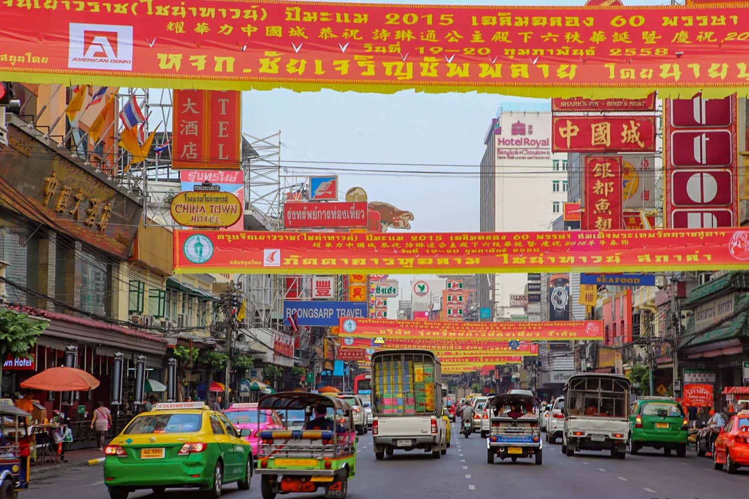 Dùng bữa trên đường Yaowarat