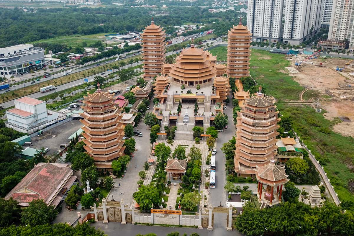 Vị trí Pháp viện Minh Đăng Quang, Sài Gòn