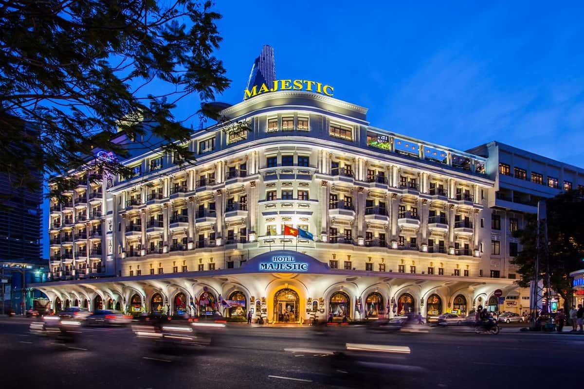 Khách sạn Majestic