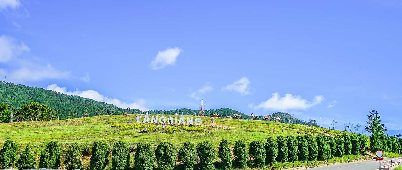 Khám phá trọn vẹn khu du lịch LangBiang Đà Lạt chỉ với 20k