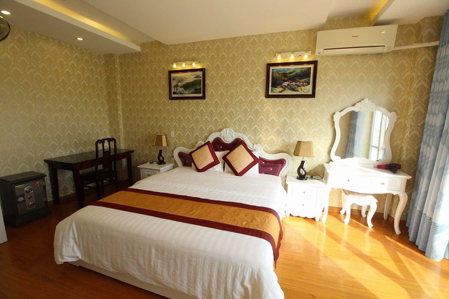 Phòng ngủ Khách sạn Sao Xanh