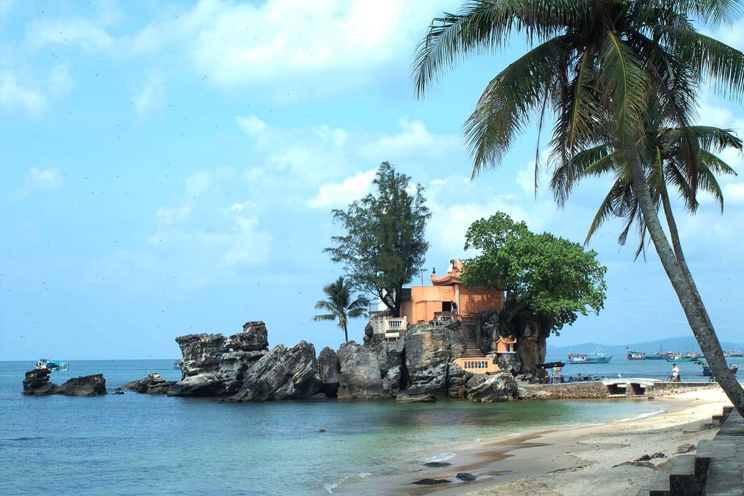 Dinh Cậu - Phú Quốc