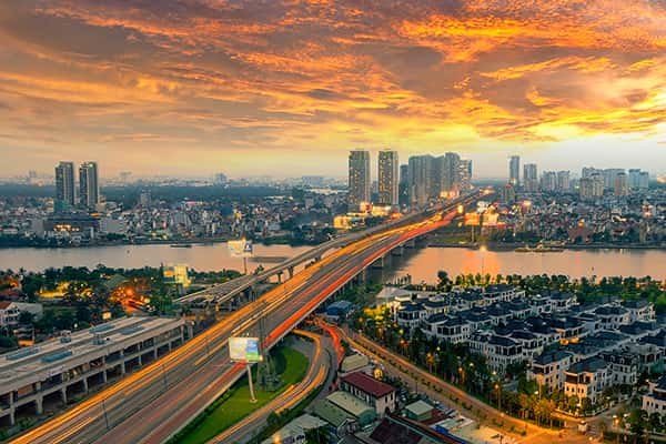Hướng dẫn khám phá mọi “ngóc ngách” Sài Gòn trong 24h