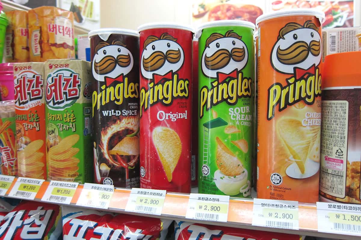 Pringles vị sữa chua và Cola