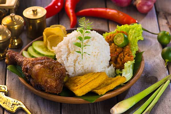 Top 6 quán ăn ngon tại Quận 5, Sài Gòn bạn không nên bỏ qua