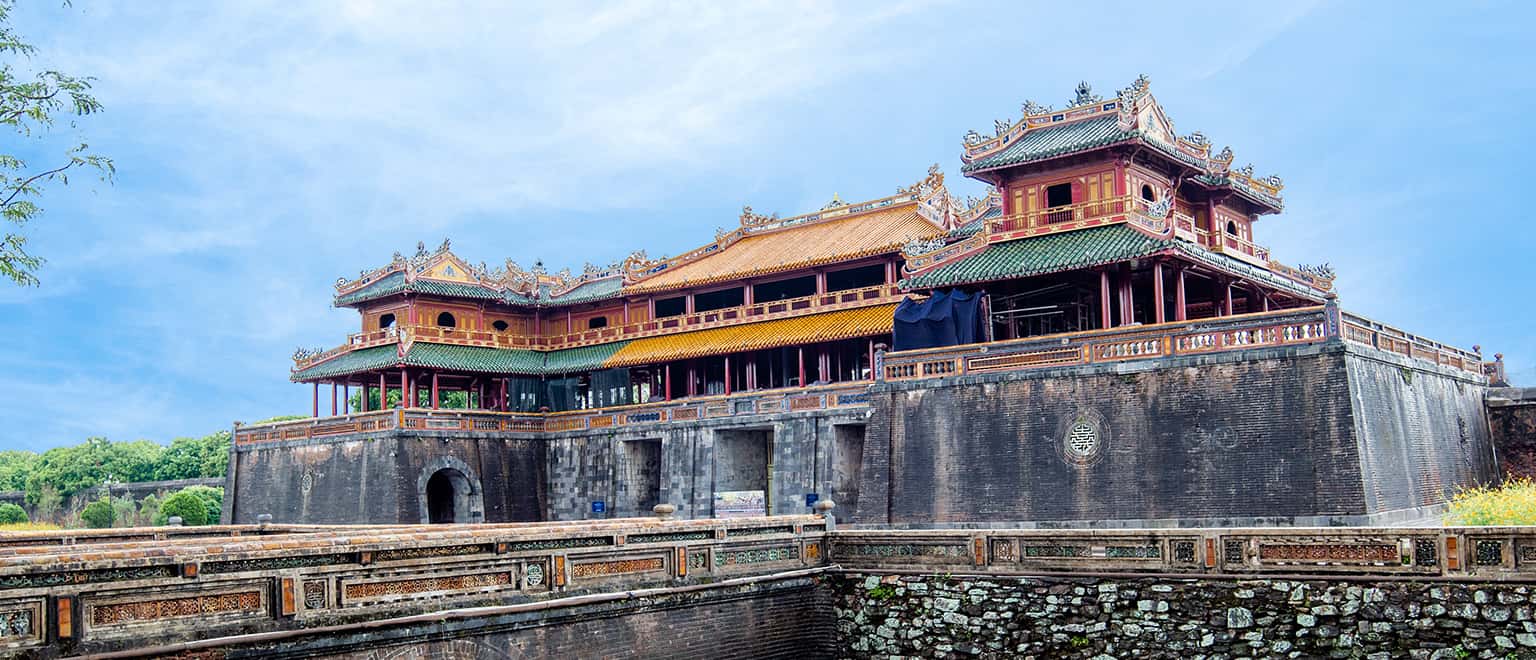 Vé máy bay đi Huế