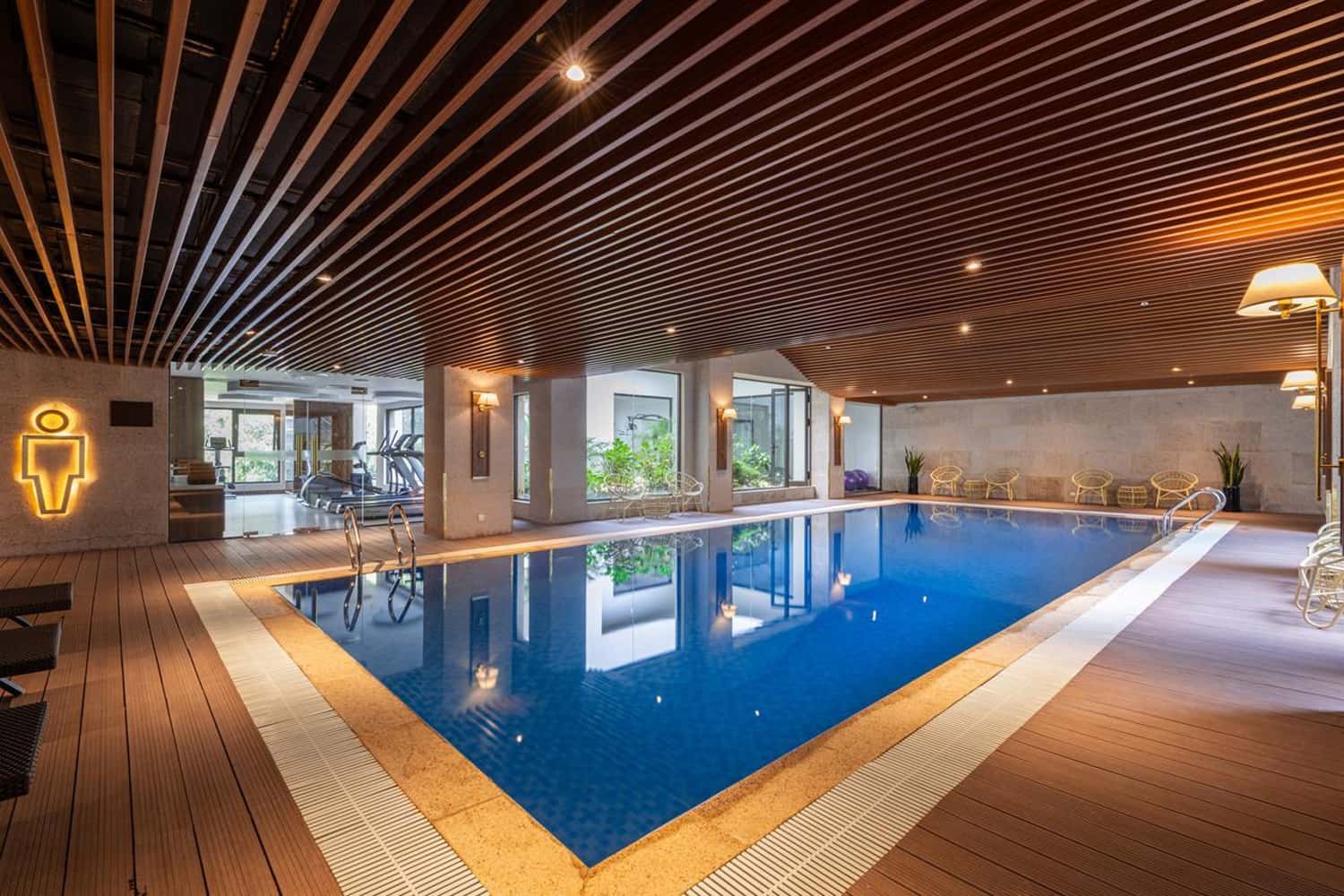 Bể bơi 4 mùa tại KK Sapa Hotel