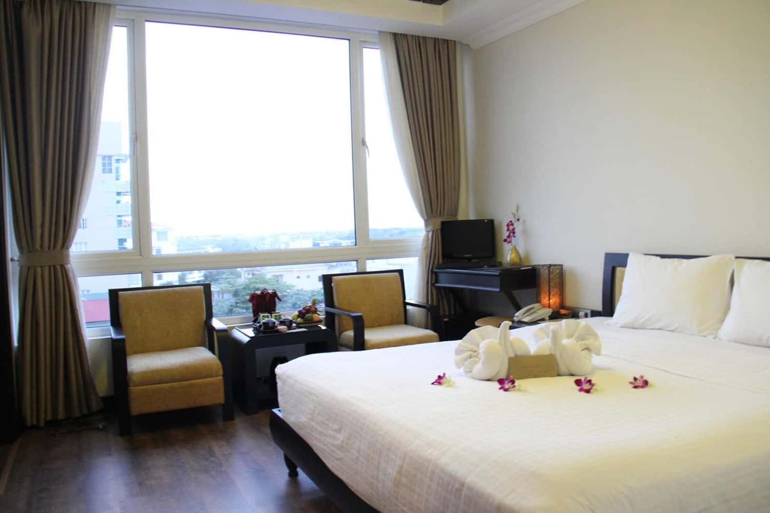 Phòng ngủ Orchid Hotel