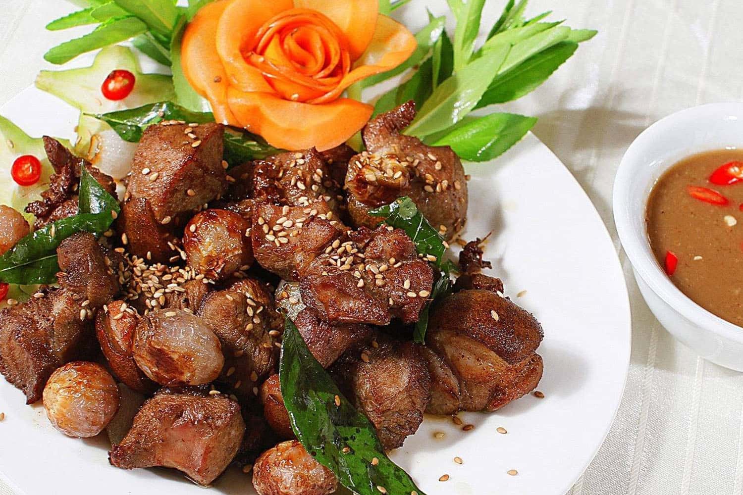      Đặc sản dê núi