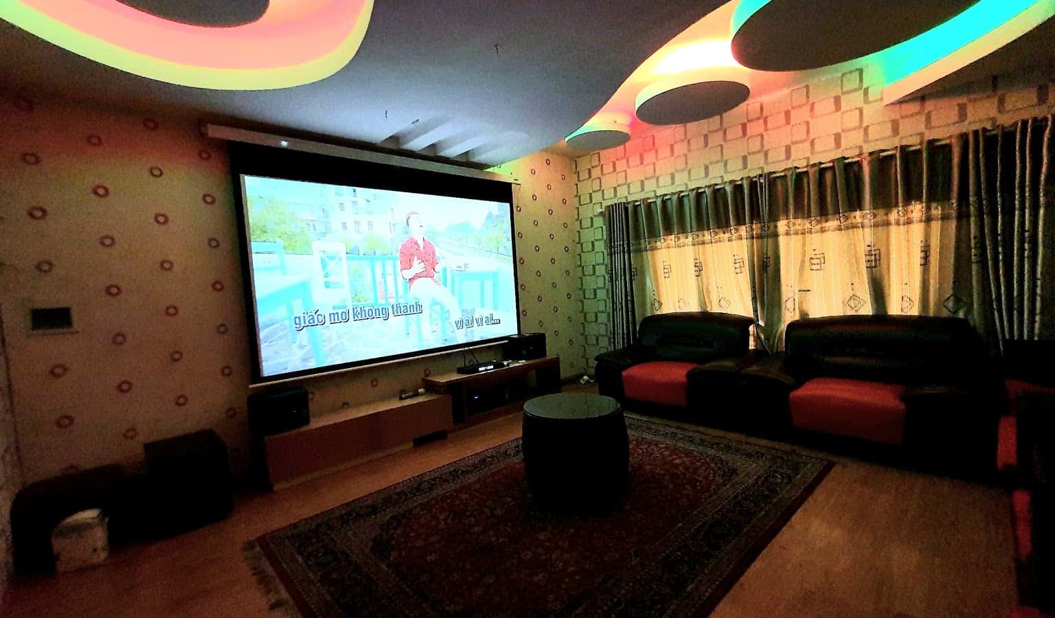 Phòng karaoke xịn xò 