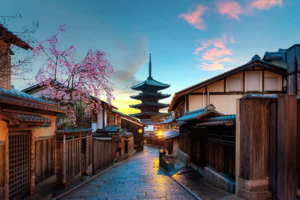 Top 16 ‌địa‌ ‌điểm‌ ‌lãng‌ ‌mạn‌ ‌cho‌ ‌cặp‌ ‌đôi‌ ‌ở‌ ‌Kyoto‌ ‌