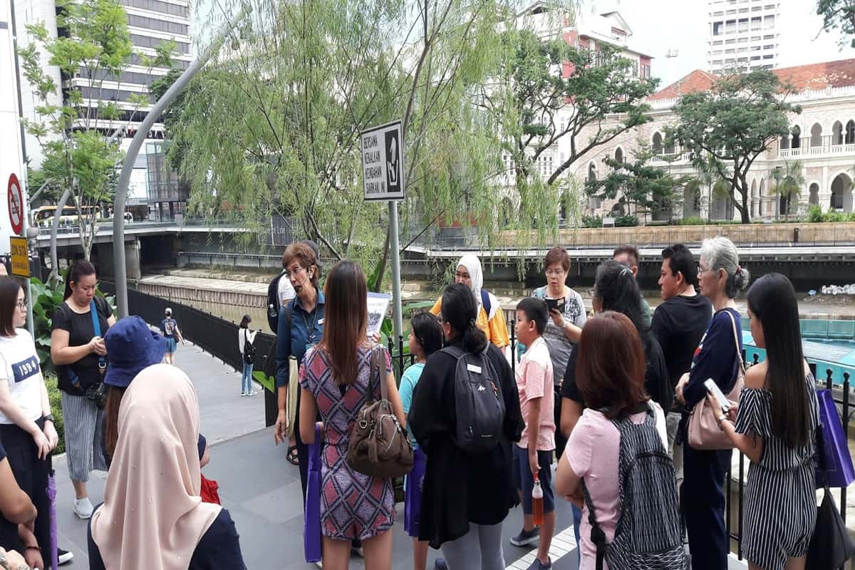 Tham gia vào những tour đi bộ khám phá Kuala Lumpur miễn phí