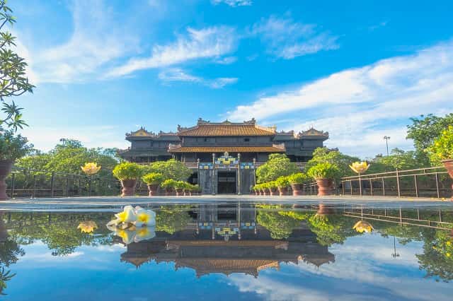 Khám phá thành phố Huế 