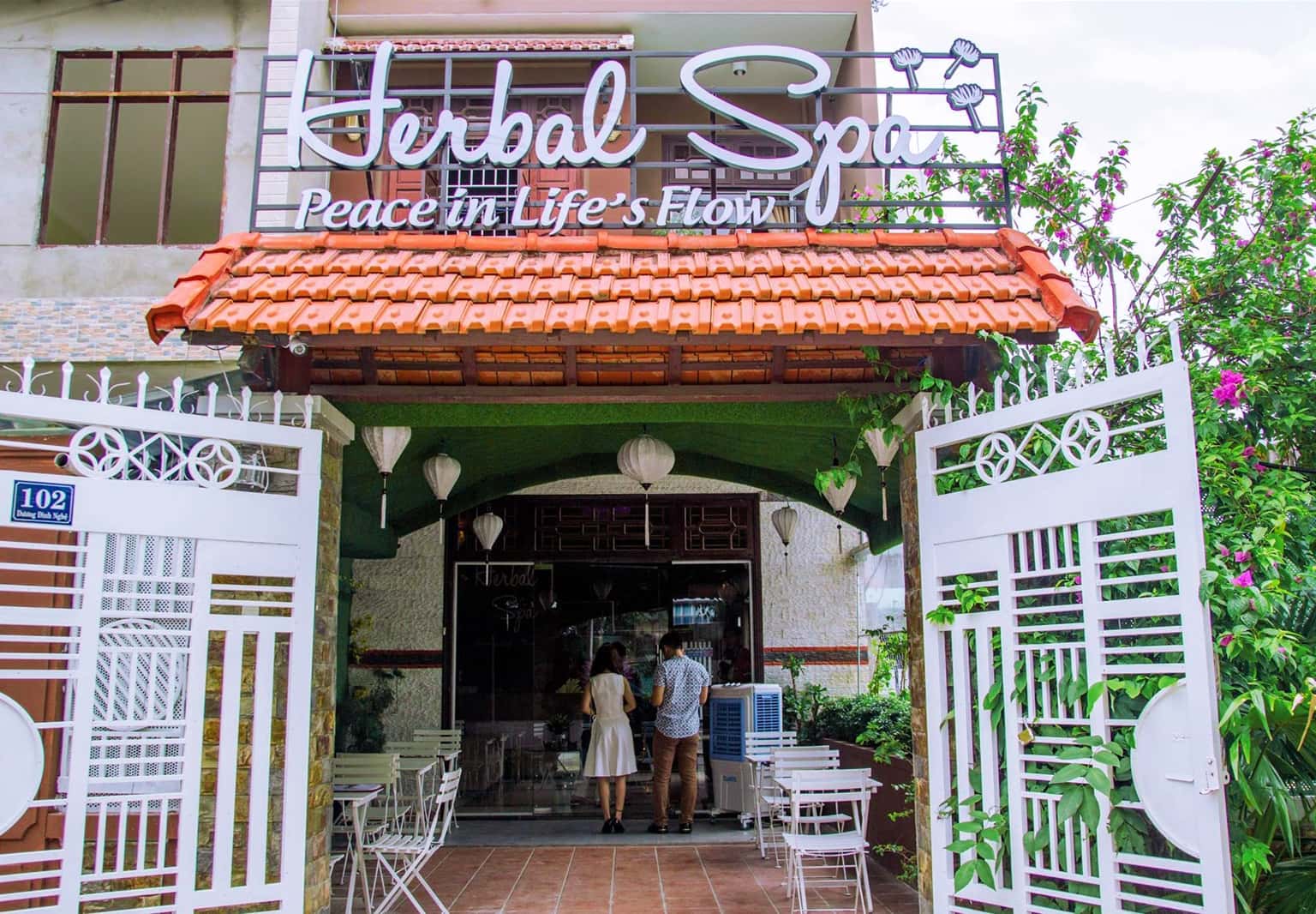 Luxury Herbal Spa