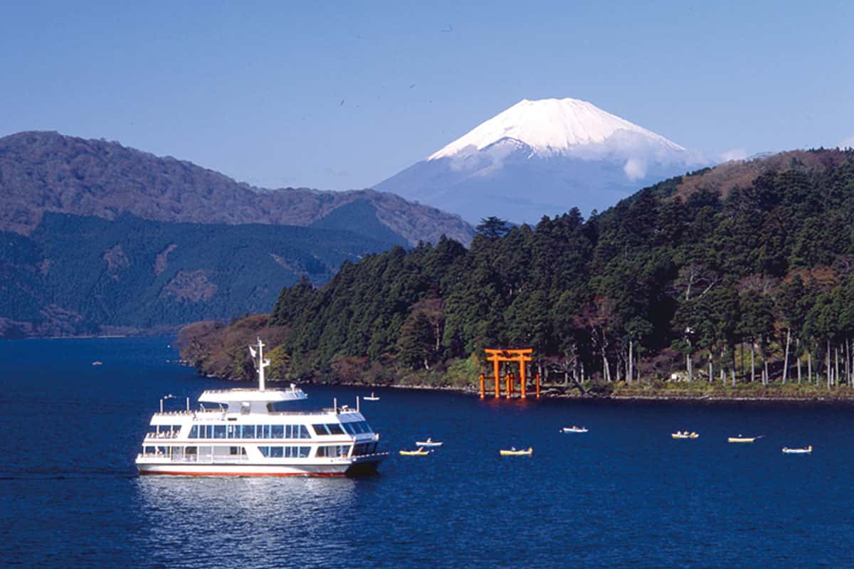  Hồ Ashi, Hakone