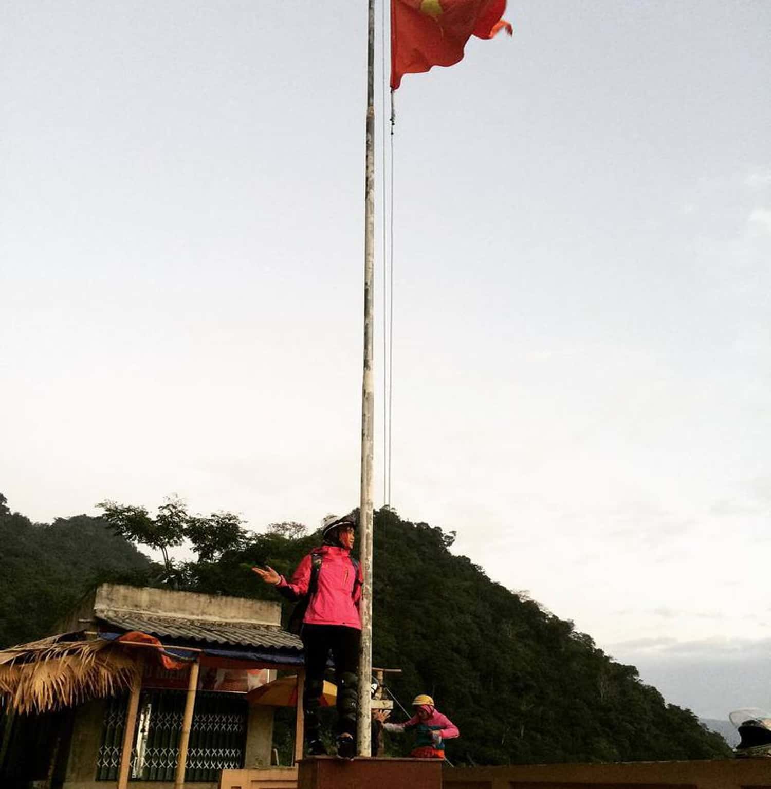 Cột cờ Mai Châu
