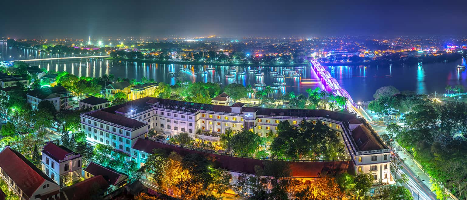 Vé máy bay Hồ Chí Minh Huế