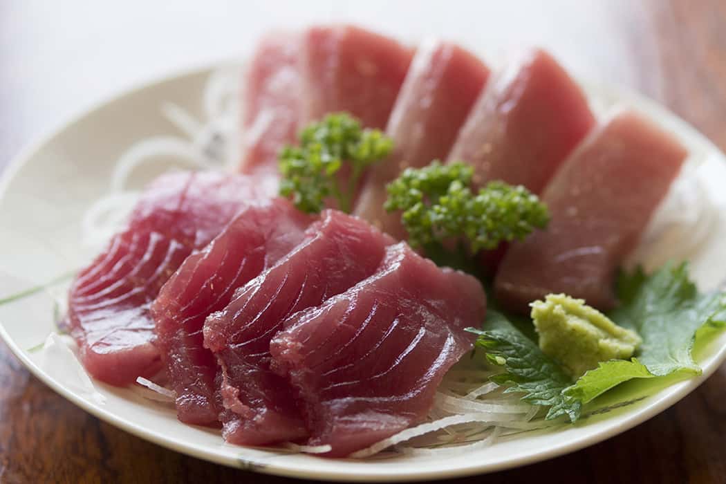 Bít tết cá ngừ