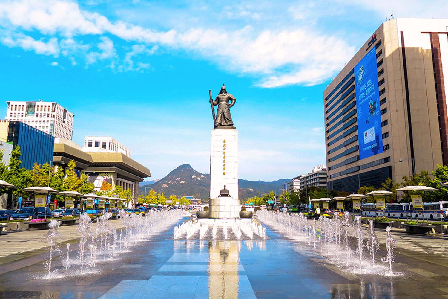 Quảng trường Gwanghwamun