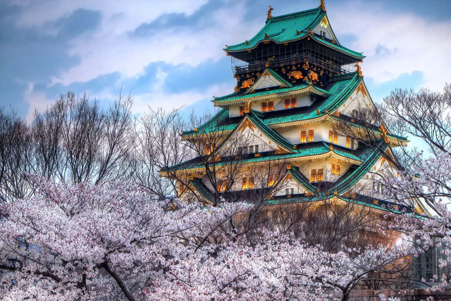 lâu đài Osaka