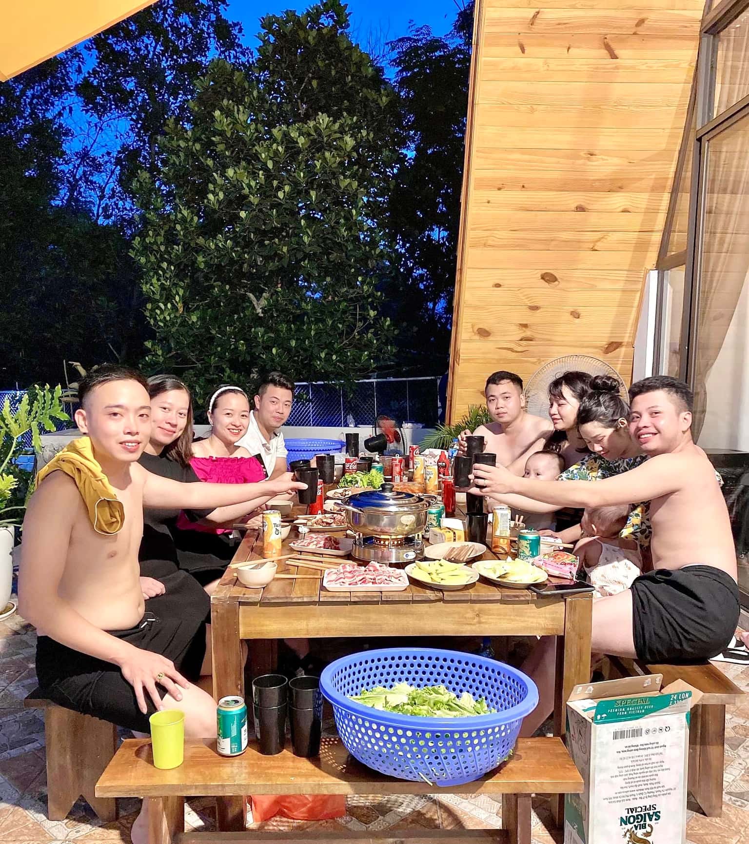 an uong tai lala villas homestay hoa binh 