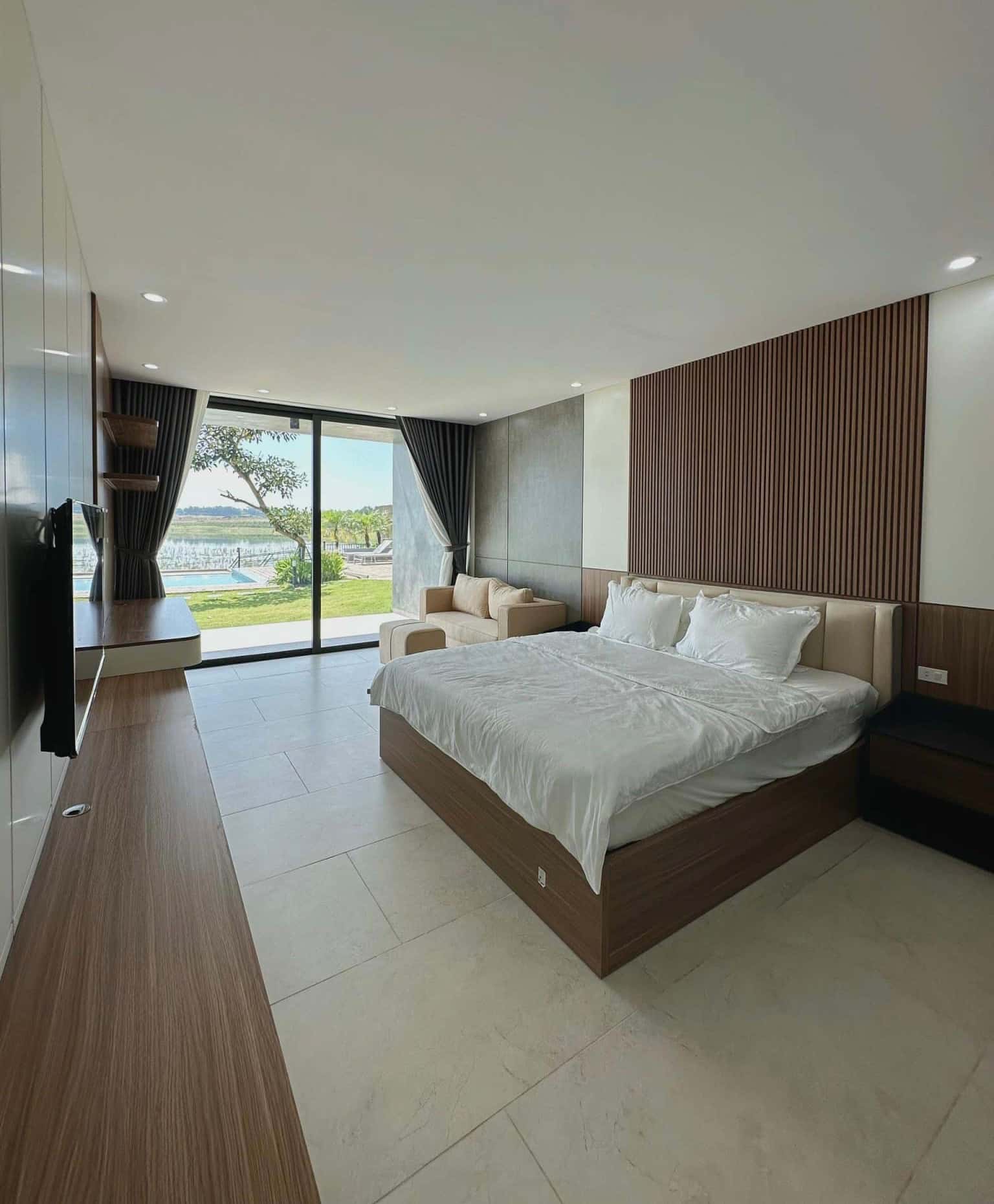 Sunrise Villa (Đồng Chanh Lake Ville), Hoà Bình — photo 4