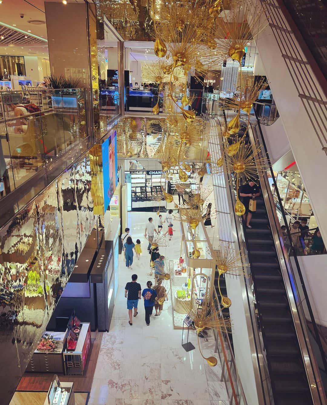 justfly lotte center hanoi 