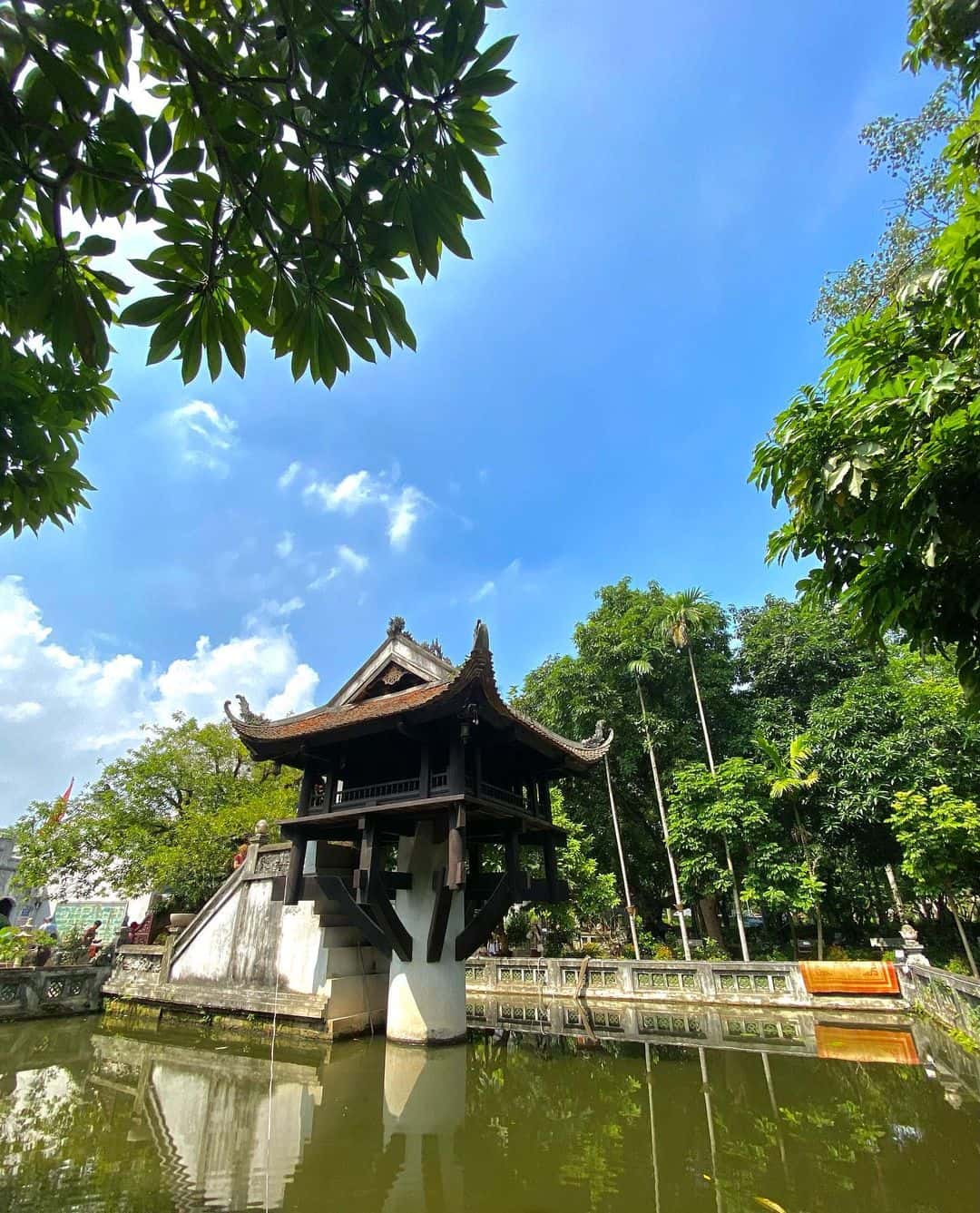 chua mot cot hanoi