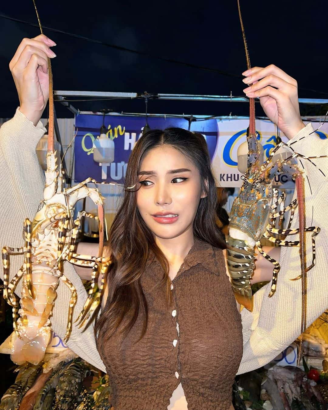 cho dem son tra dia diem du lich da nang attdad23