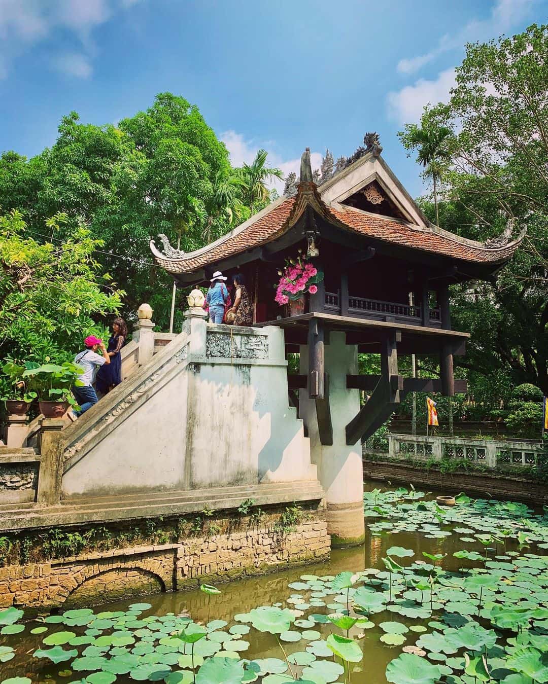 chua mot cot hanoi