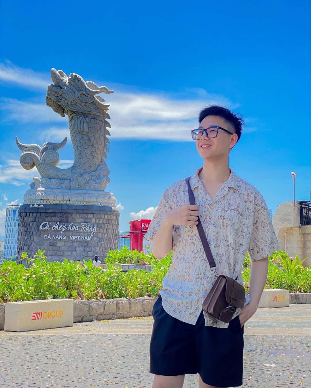 justfly ca chep hoa rong cau tinh yeu da nang