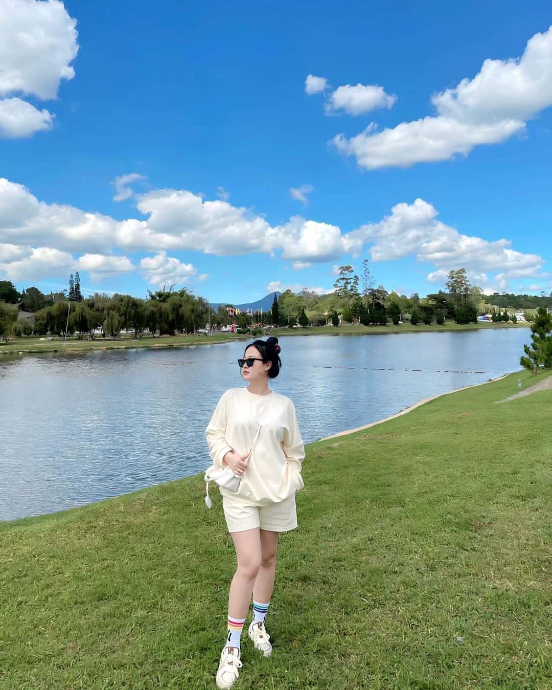 justfly ho xuan huong da lat 
