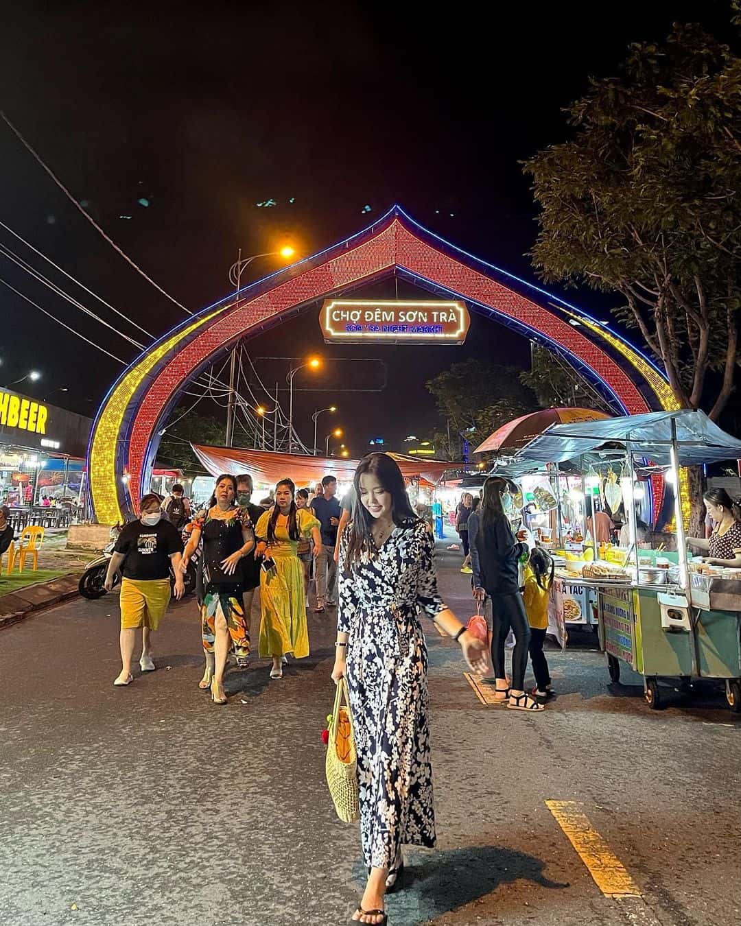 cho dem son tra dia diem du lich da nang attdad23