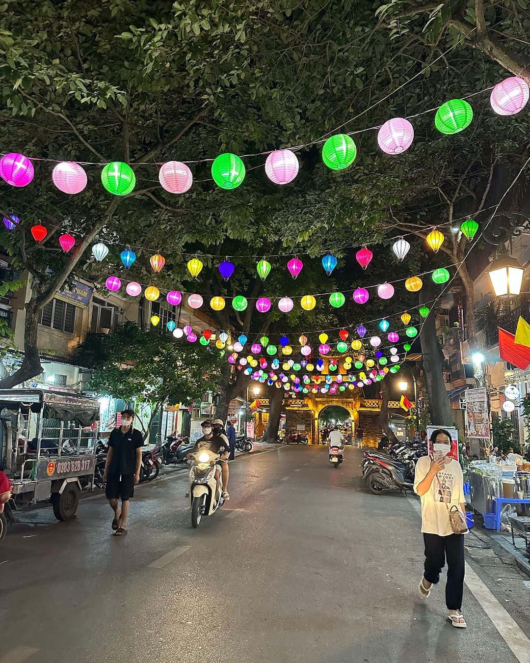 justfly o quan chuong hanoi