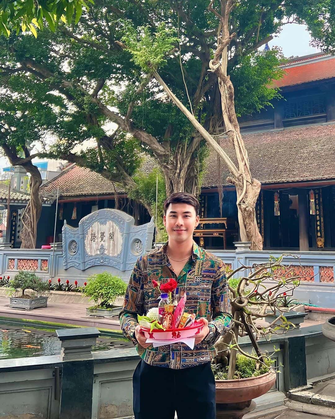 justfly chua ha hanoi