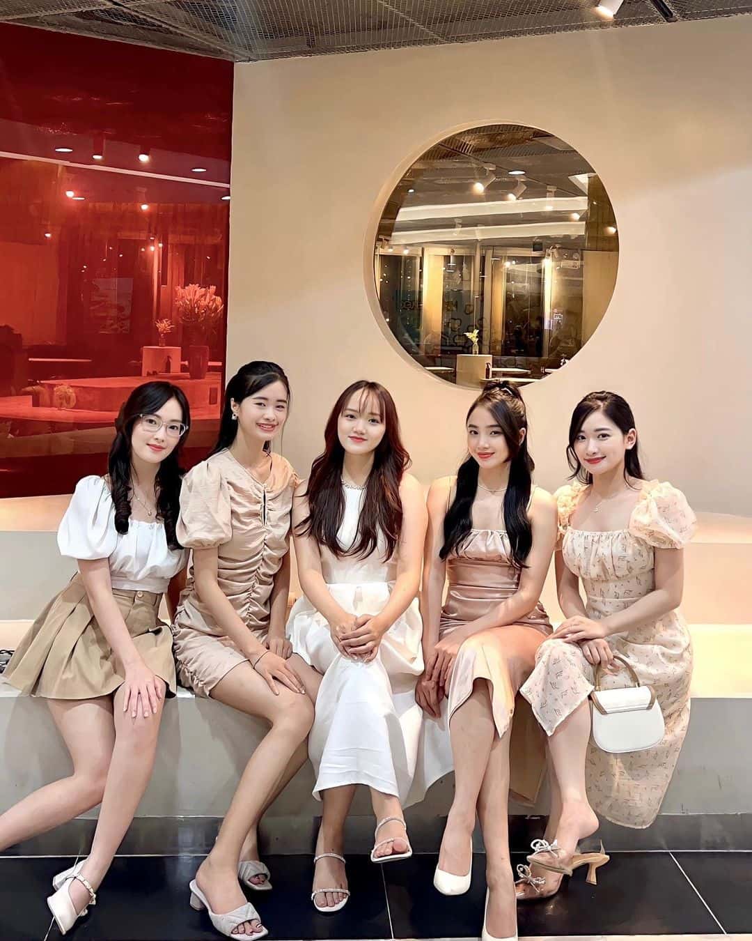 justfly vincom pham ngoc thach