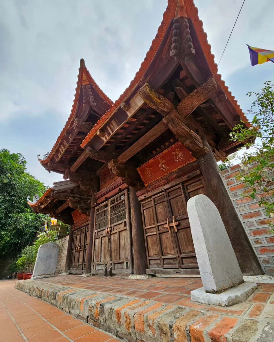 justfly chua kim lien hanoi