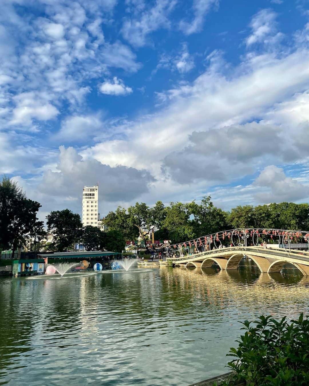 justfly cong vien thu le hanoi