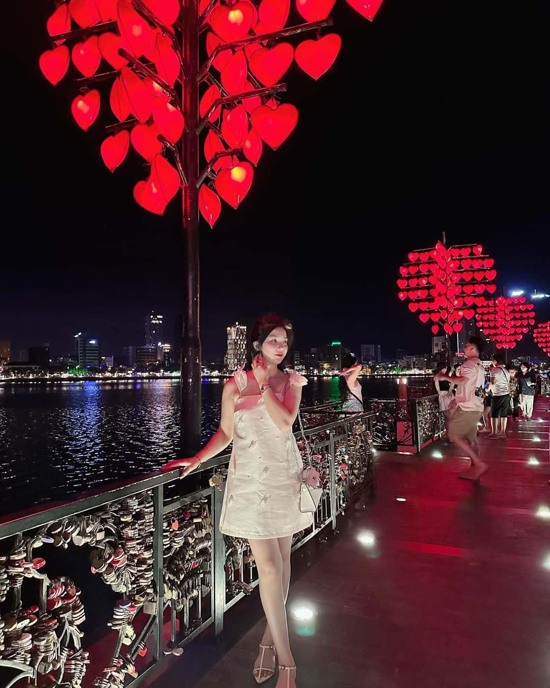 justfly cau tinh yeu da nang