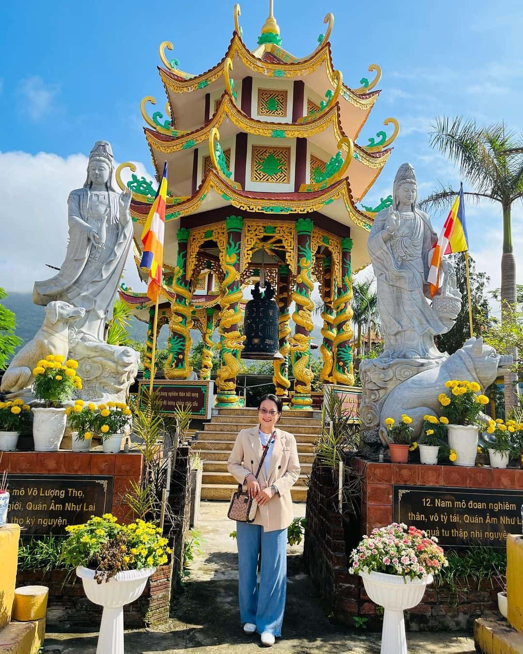 justfly chua buu dai son da nang